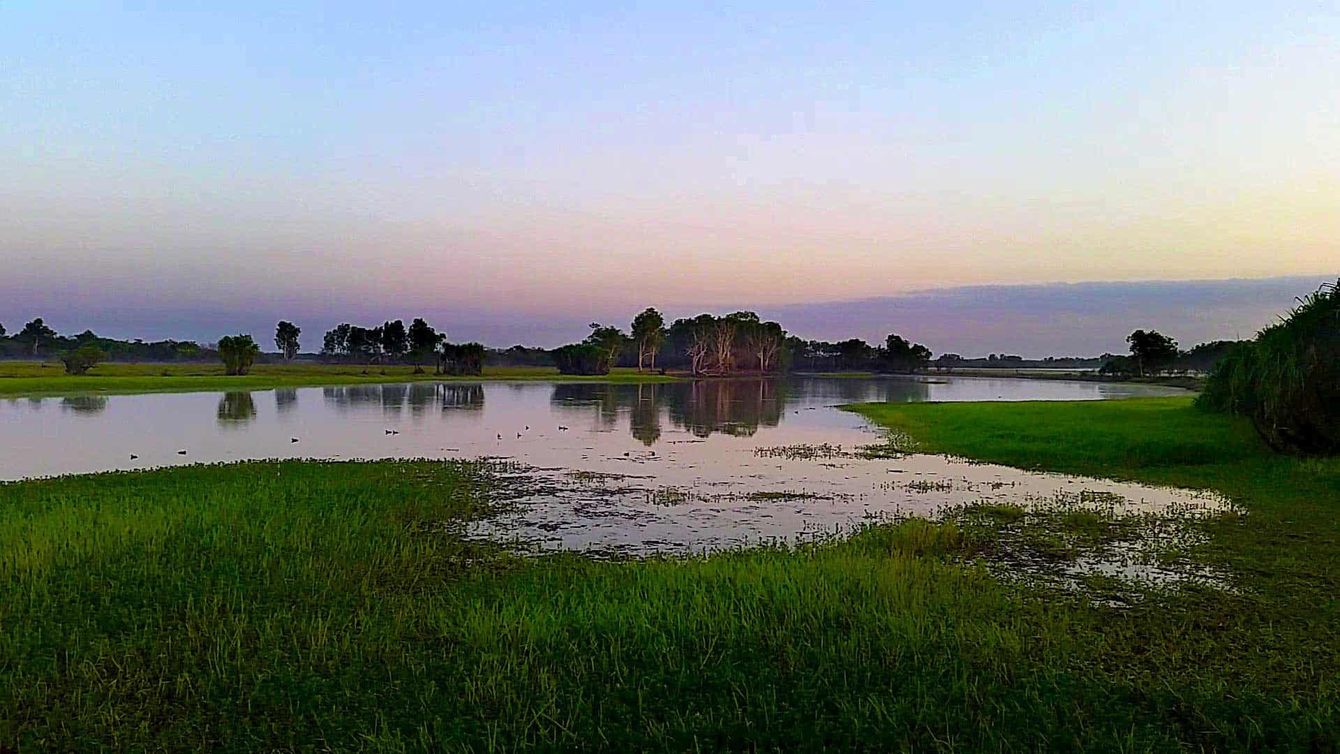 yellow-waters-at-sunrise-3